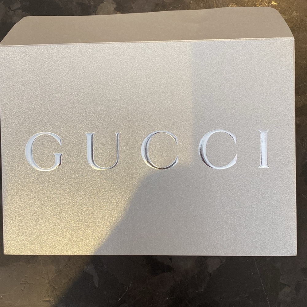 Gucci envelope